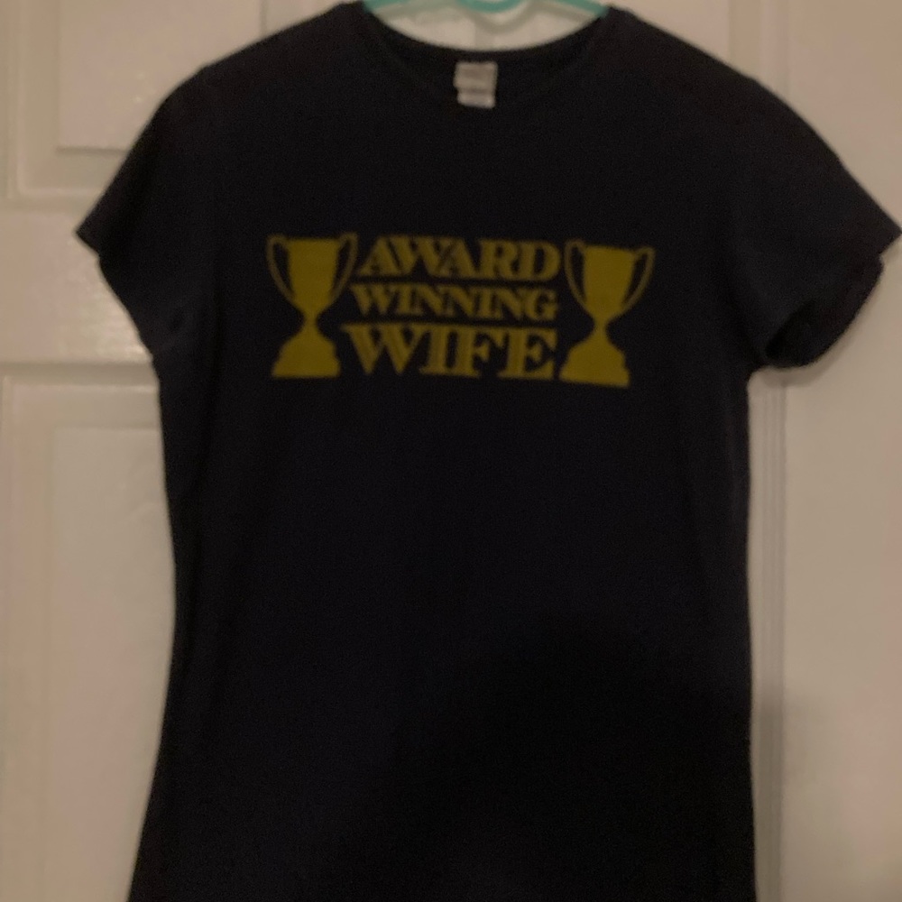 Trophy wife tee size large